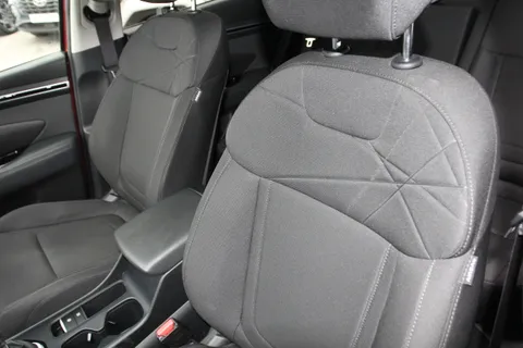 DG21RZX Hyundai Tucson 1.6 TGDi 48V MHD SE Connect 5dr 2WD Thumbnail #8