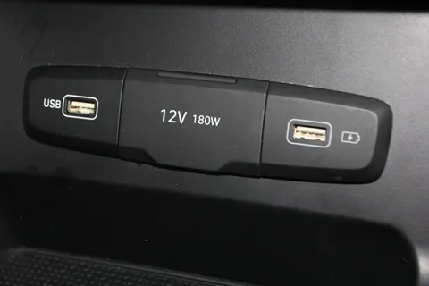 DG21RZX Hyundai Tucson 1.6 TGDi 48V MHD SE Connect 5dr 2WD Thumbnail #24