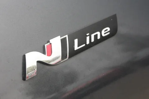 DG72MVU Hyundai Tucson 1.6 TGDi N Line S 5dr 2WD Thumbnail #10