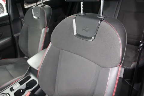 DG72MVU Hyundai Tucson 1.6 TGDi N Line S 5dr 2WD Thumbnail #12