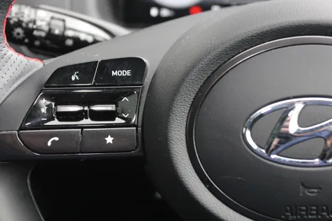 DG72MVU Hyundai Tucson 1.6 TGDi N Line S 5dr 2WD Thumbnail #25