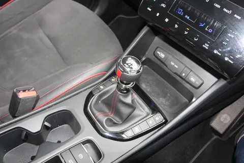 DG72MVU Hyundai Tucson 1.6 TGDi N Line S 5dr 2WD Thumbnail #29