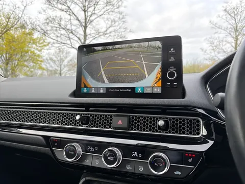 DK24XXP Honda Civic 2.0 eHEV Advance 5dr CVT Thumbnail #30