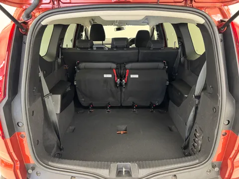 DS72UTM Dacia Jogger 1.0 TCe Extreme SE 5dr Thumbnail #9