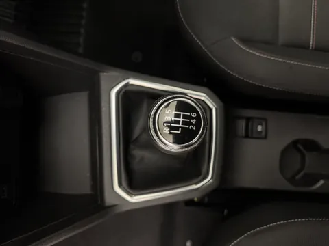 DS72UTM Dacia Jogger 1.0 TCe Extreme SE 5dr Thumbnail #18