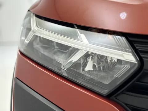 DS72UTM Dacia Jogger 1.0 TCe Extreme SE 5dr Thumbnail #33