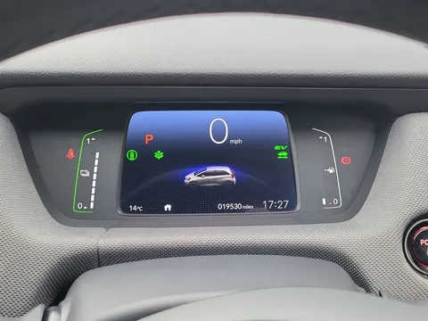 GL02COT Honda Jazz 1.5 i-MMD Hybrid Crosstar EX 5dr eCVT Thumbnail #12