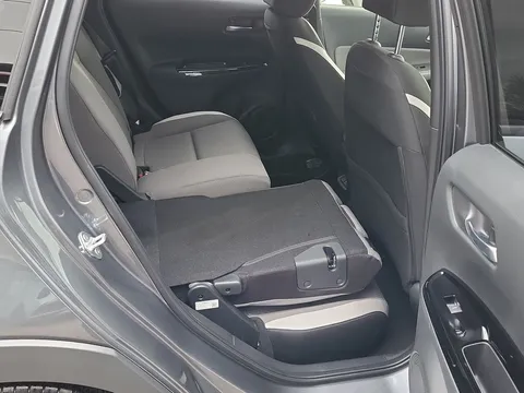 GL02COT Honda Jazz 1.5 i-MMD Hybrid Crosstar EX 5dr eCVT Thumbnail #18