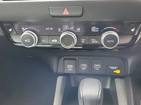 GL02COT Honda Jazz 1.5 i-MMD Hybrid Crosstar EX 5dr eCVT Thumbnail #25