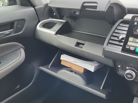 GL02COT Honda Jazz 1.5 i-MMD Hybrid Crosstar EX 5dr eCVT Thumbnail #30