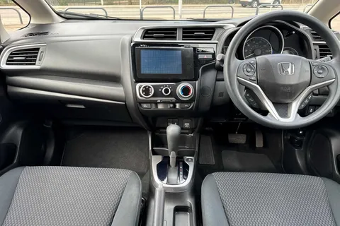 MK18WGZ Honda Jazz 1.3 i-VTEC SE Navi 5dr CVT Thumbnail #10