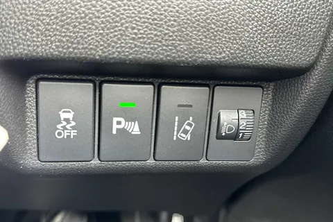 MK18WGZ Honda Jazz 1.3 i-VTEC SE Navi 5dr CVT Thumbnail #22