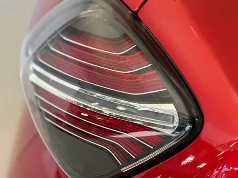 MA71EOX Renault Zoe 80kW Iconic R110 50kWh Rapid Charge 5dr Auto Thumbnail #33