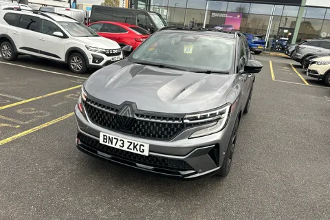 BN73ZKG Renault Austral E-Tech FHEV Iconic Esprit Alpine 5dr Auto 4C Thumbnail #31