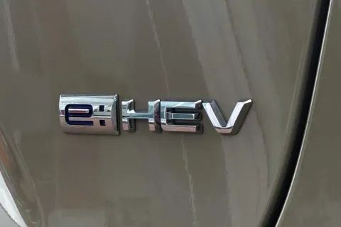 MV73UKB Honda Hr-V 1.5 eHEV Elegance 5dr CVT Thumbnail #14