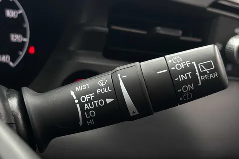 MV73UKB Honda Hr-V 1.5 eHEV Elegance 5dr CVT Thumbnail #26