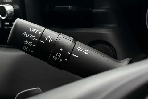 MV73UKB Honda Hr-V 1.5 eHEV Elegance 5dr CVT Thumbnail #27