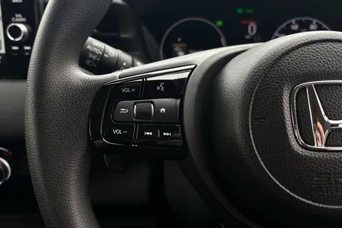 MV73UKB Honda Hr-V 1.5 eHEV Elegance 5dr CVT Thumbnail #30