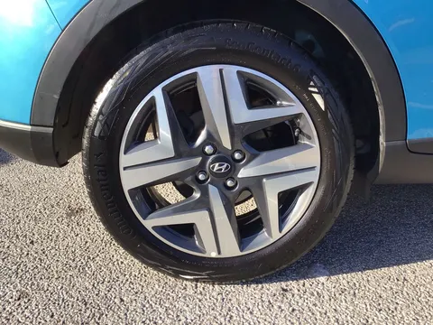 DY23OKU Hyundai Bayon 1.0 TGDi 48V MHEV Premium 5dr DCT Thumbnail #9