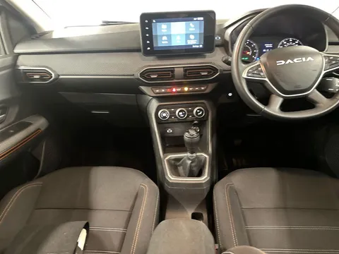 DY73LRA Dacia Sandero Stepway 1.0 TCe Journey 5dr Thumbnail #11