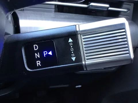 DL73LWO Hyundai Kona 1.6 GDi Hybrid Ultimate 5dr DCT Thumbnail #13