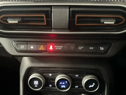 DY73LRA Dacia Sandero Stepway 1.0 TCe Journey 5dr Thumbnail #14