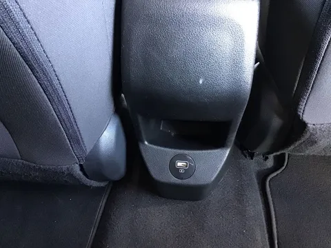 DY23OKU Hyundai Bayon 1.0 TGDi 48V MHEV Premium 5dr DCT Thumbnail #22