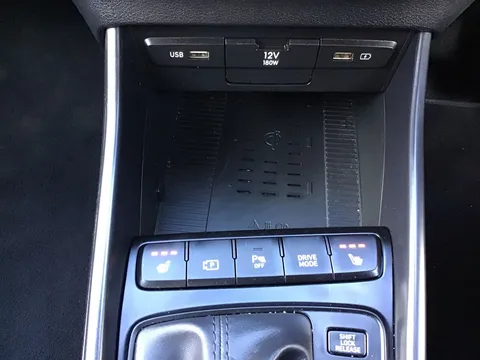 DY23OKU Hyundai Bayon 1.0 TGDi 48V MHEV Premium 5dr DCT Thumbnail #26