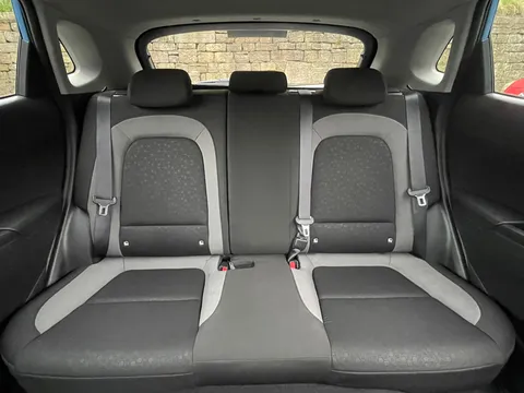 19 of 34 for Hyundai Kona 1.0T GDi Blue Drive Premium 5dr