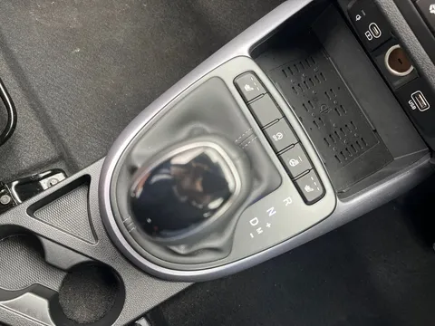 EN25KCA Hyundai i10 1.2 [79] Premium 5dr Auto [Nav] Thumbnail #14