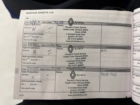 AY22VSJ Renault Clio 1.6 E-TECH Hybrid 140 Iconic 5dr Auto Thumbnail #17