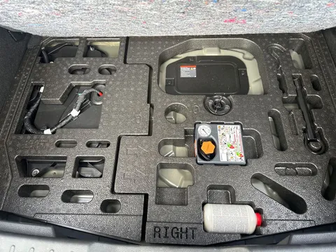 OW25EJN Nissan Juke 1.6 Hybrid Tekna+ 5dr Auto Thumbnail #20