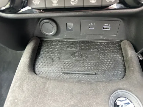 OW25EJN Nissan Juke 1.6 Hybrid Tekna+ 5dr Auto Thumbnail #22