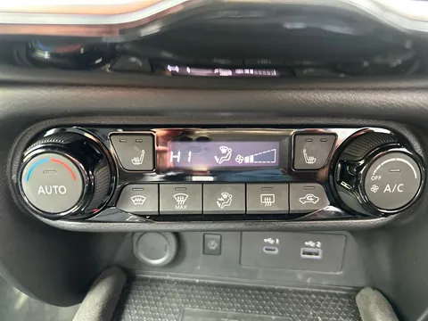 OW25EJN Nissan Juke 1.6 Hybrid Tekna+ 5dr Auto Thumbnail #23