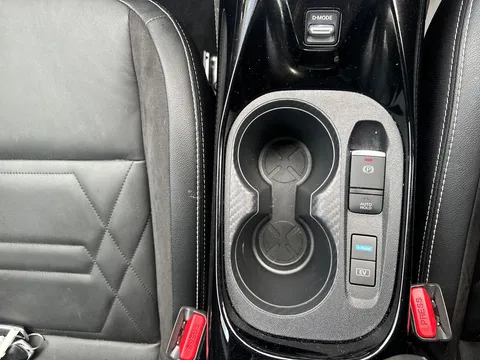 OW25EJN Nissan Juke 1.6 Hybrid Tekna+ 5dr Auto Thumbnail #24