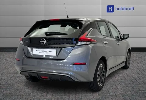 5 of 14 for Nissan LEAF 110kW Acenta 39kWh 5dr Auto