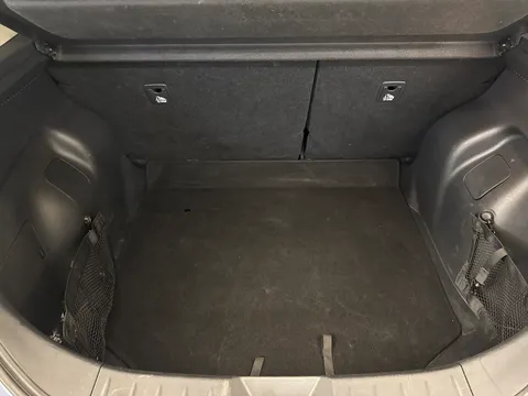 10 of 14 for Nissan LEAF 110kW Acenta 39kWh 5dr Auto