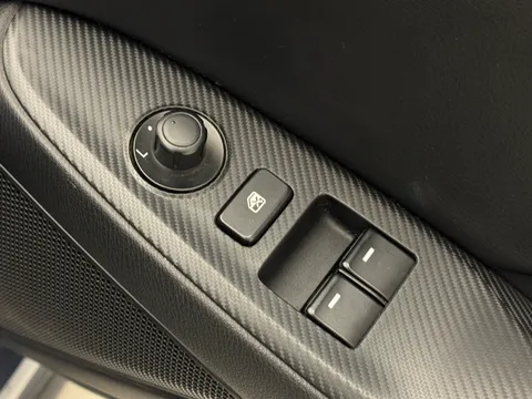 LO21AVL Mazda MX-5 1.5 [132] Sport 2dr Thumbnail #11