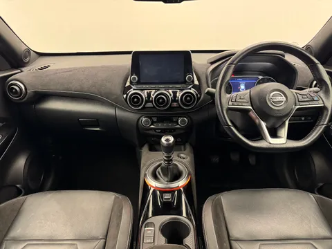 DS20KMK Nissan Juke 1.0 DiG-T 114 Tekna+ 5dr Thumbnail #3