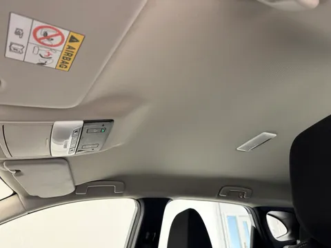 BP72ZPN Nissan Qashqai 1.3 DiG-T MH Acenta Premium 5dr Thumbnail #16