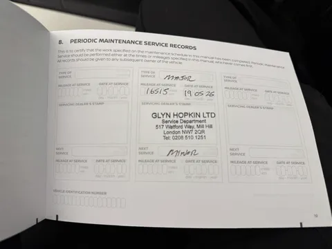 BP72ZPN Nissan Qashqai 1.3 DiG-T MH Acenta Premium 5dr Thumbnail #19