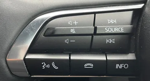 MX73ZTC Mazda Mazda3 2.0 e-Skyactiv G MHEV Homura 5dr Thumbnail #9