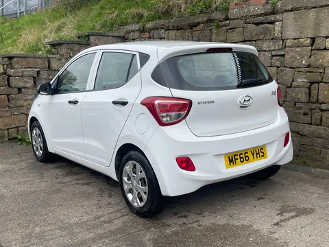 5 of 31 for Hyundai i10 1.0 S 5dr