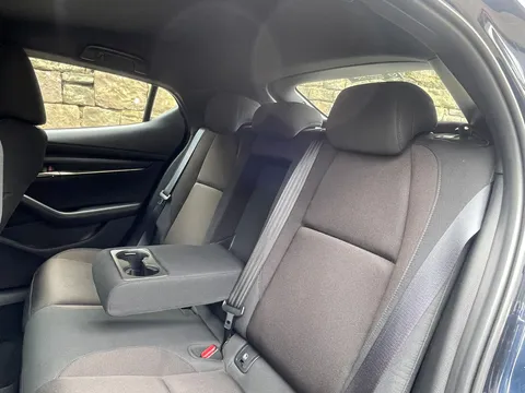 MV23AHE Mazda Mazda3 2.0 e-Skyactiv G MHEV Centre-Line 5dr Thumbnail #22