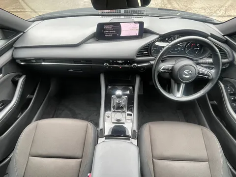 MV23AHE Mazda Mazda3 2.0 e-Skyactiv G MHEV Centre-Line 5dr Thumbnail #20