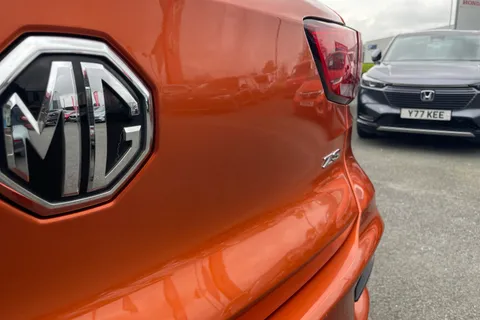 SV22XAS Mg Motor Uk Zs 1.5 VTi-TECH Exclusive 5dr Thumbnail #16