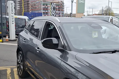 19 of 40 for Renault Austral E-Tech Full Hybrid Techno 5dr Auto