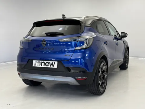 AF74DVW Renault Captur 1.6 E-Tech Full Hybrid 145 Esprit Alpine 5dr Auto Thumbnail #6