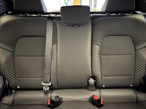 AF74DVW Renault Captur 1.6 E-Tech Full Hybrid 145 Esprit Alpine 5dr Auto Thumbnail #15