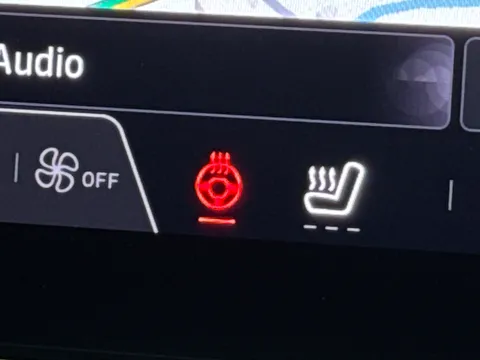 AF74DVW Renault Captur 1.6 E-Tech Full Hybrid 145 Esprit Alpine 5dr Auto Thumbnail #27